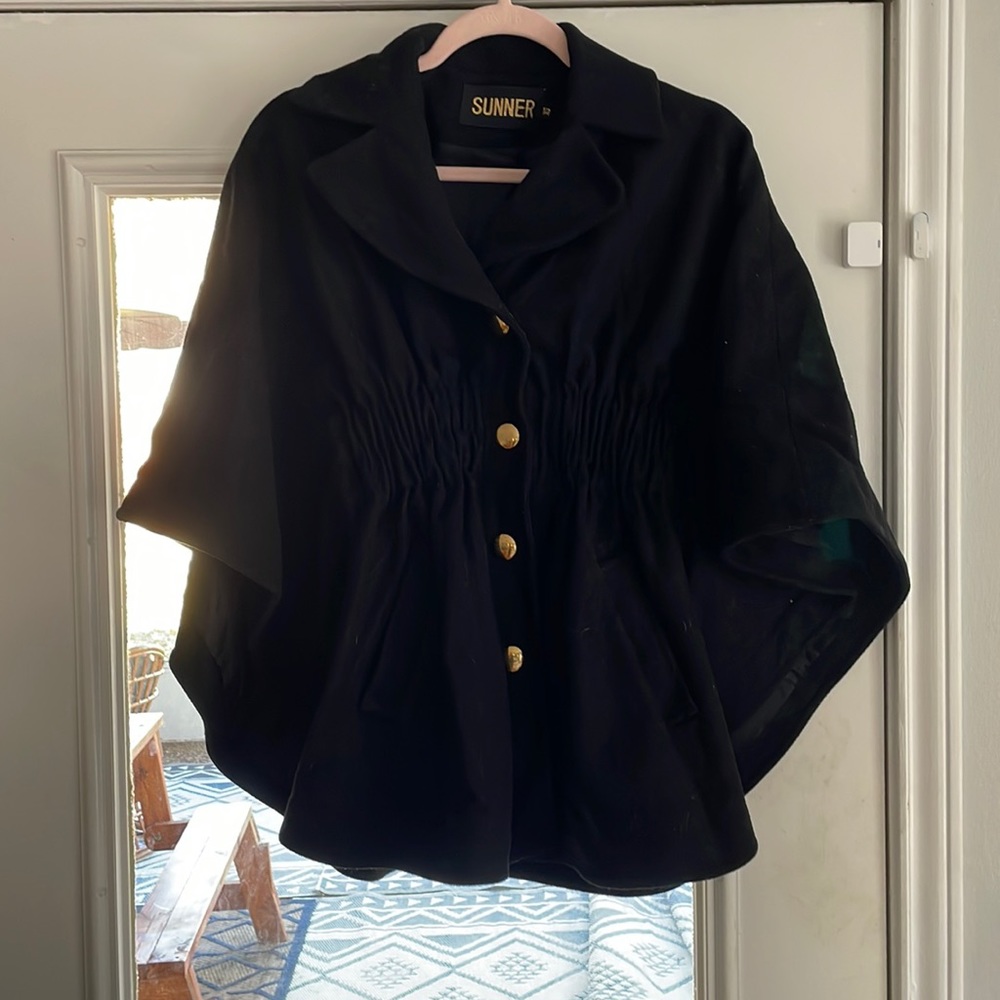 Sunner Cape Poncho Jacket- Wool - Black